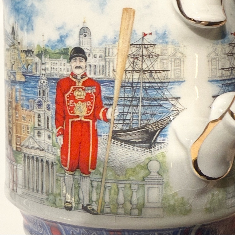 SADLER LONDON HERITAGE COLLECTION THAMESIDE CERAMIC TEAPOT - Picture 7 of 13